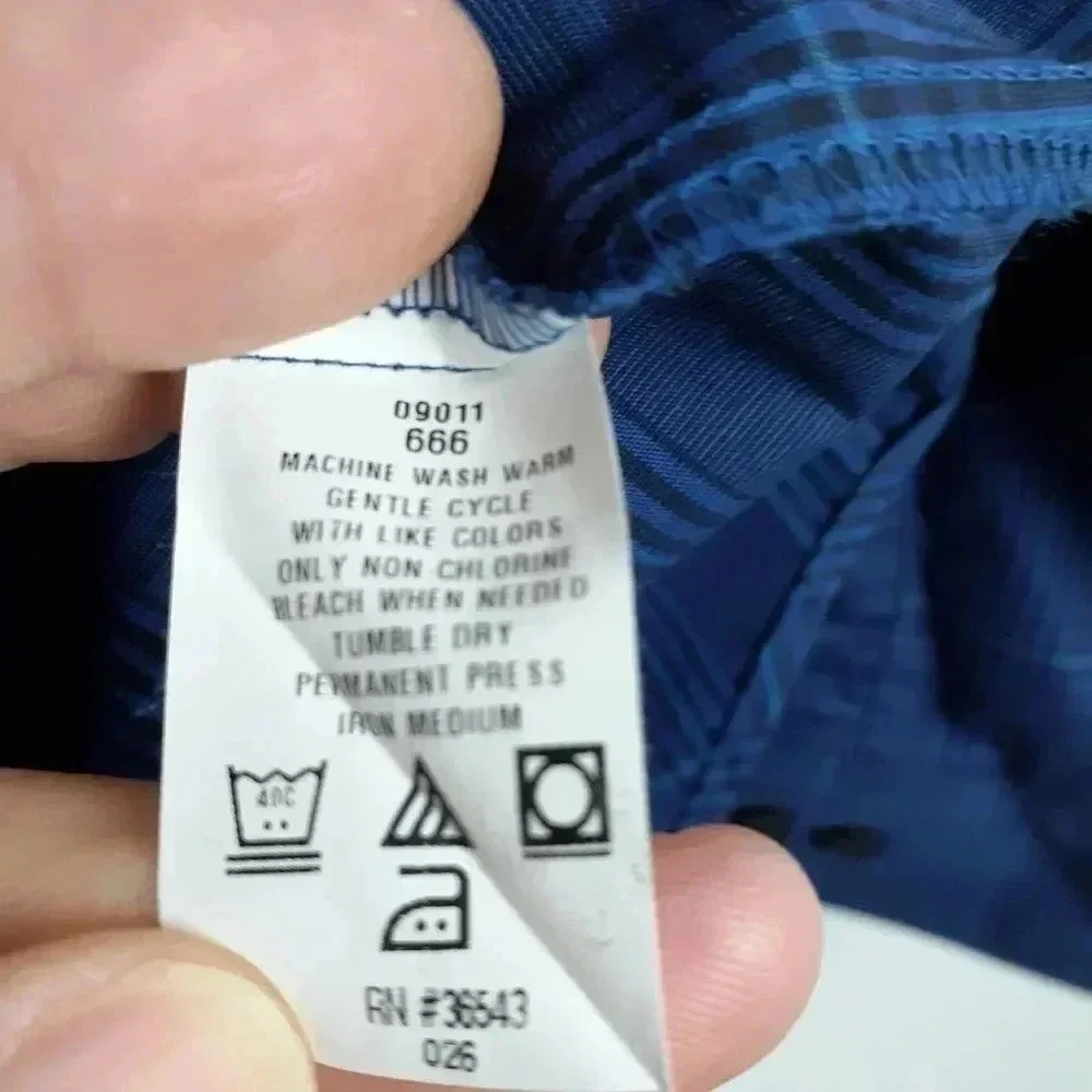 Kenneth cole Reaction Button down Size 15.5 - Picture 6 of 6